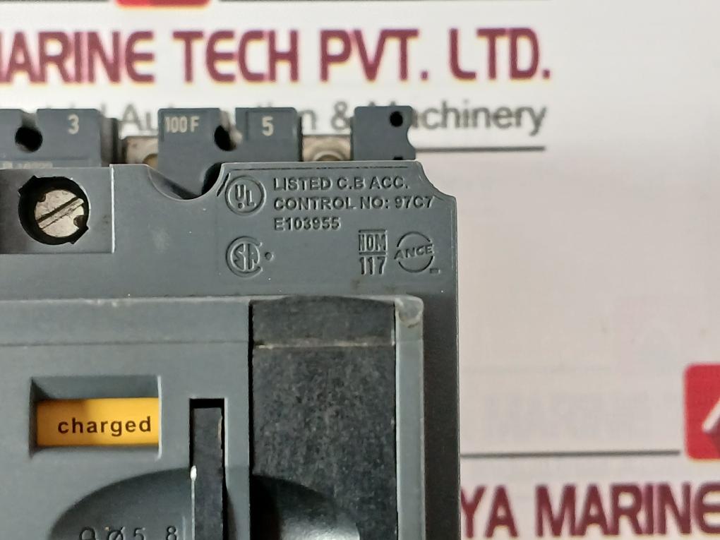 Schneider Nsx 100F Compact Circuit Breaker+Plug In Base Nsx100-160-250 F/N/H/Na