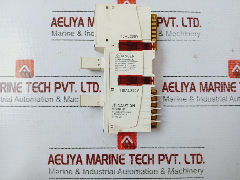 Schneider Stbnip2212,Stbpdt3100,Stbaci1400 Module Rack 24 Vdc 0.43A