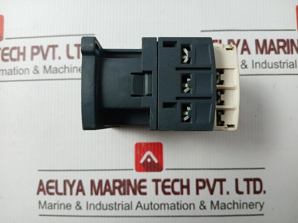 Schneider/Telemecanique Lc1D12 Contactor