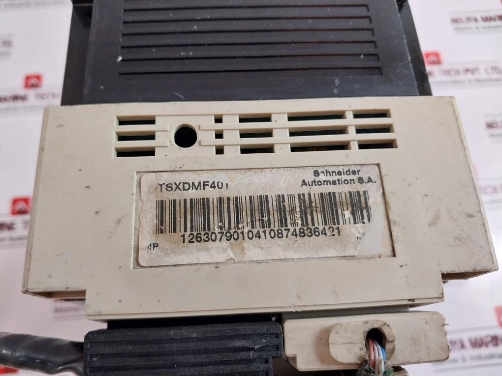 Schneider Tsx Dsf 612 Output Module W/ Tsxdmf401 Module Expander