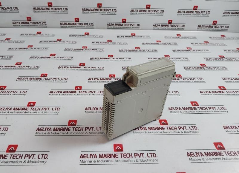 Schneider Tsxdsy16t2 Discrete Output Module W/ Terminal Block Tsxbly01