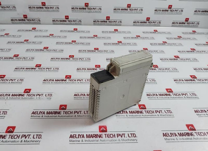 Schneider Tsxdsy16t2 Discrete Output Module W/ Terminal Block Tsxbly01