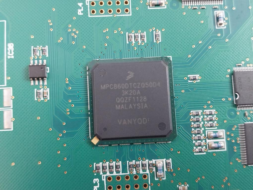 Schneider Zn0049001 Wlc Printed Circuit Board