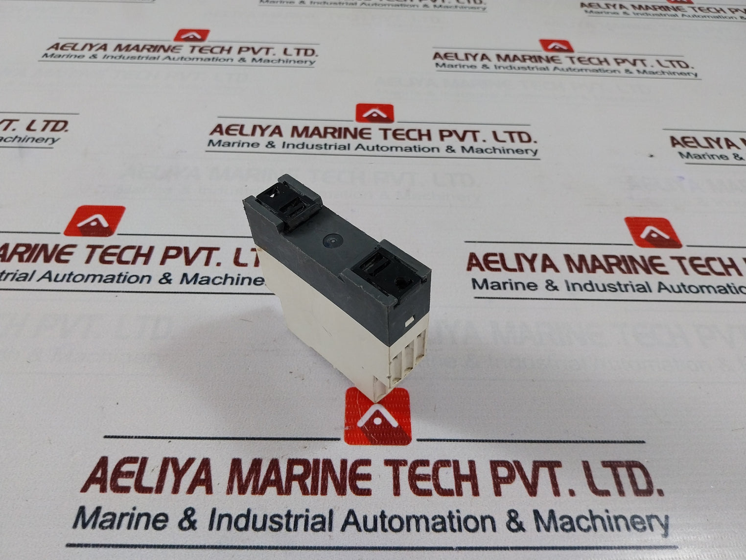 Schneider Electric/Telemecanique Rm4La32M Level Control Relay 0.1S-10S