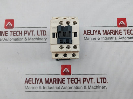 Schneider Electric Cad 32 Control Relay 50/60Hz 10A 690V 6Kv