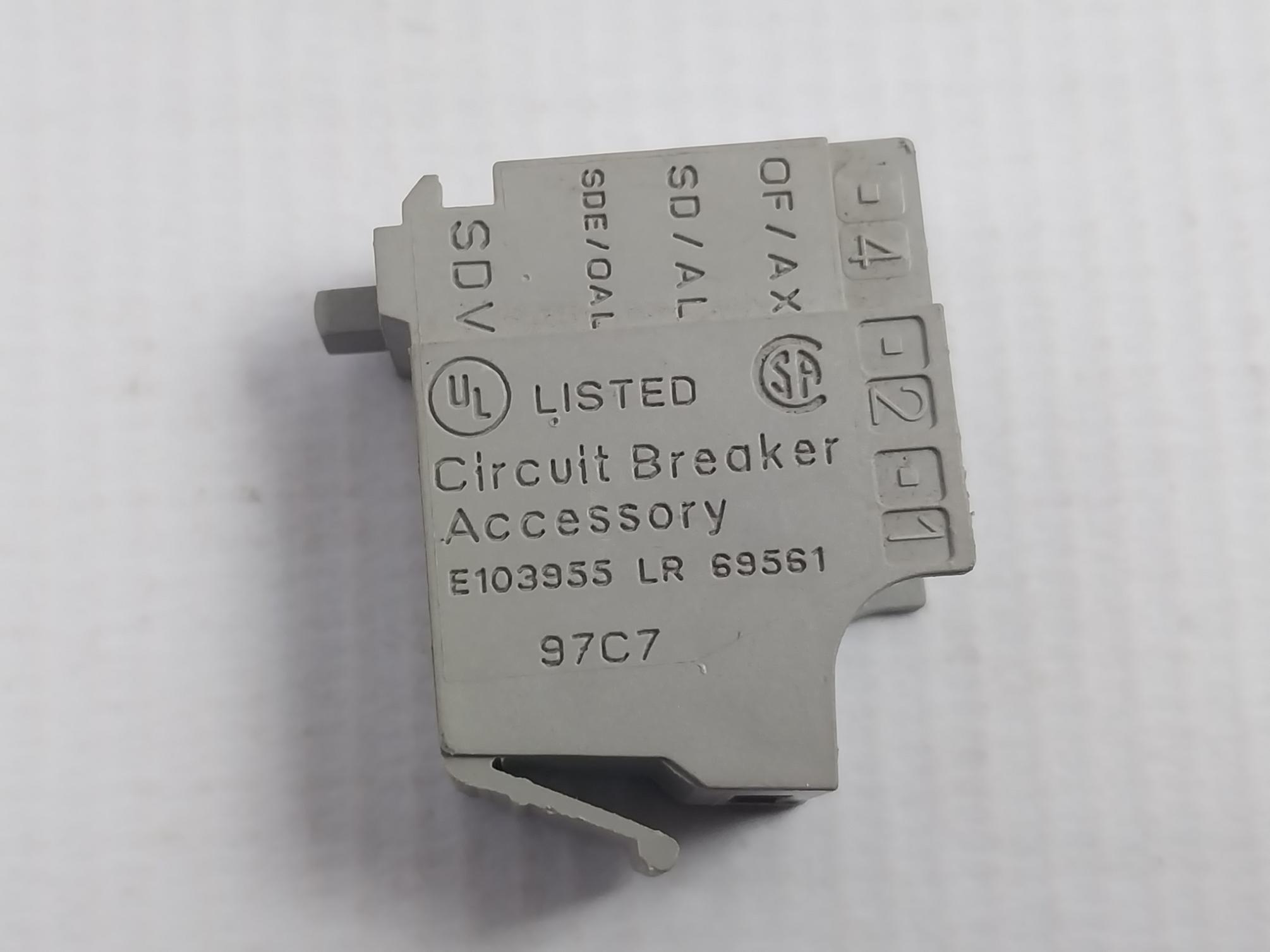 Schneider Electric Circuit Breaker Accessory E103955
