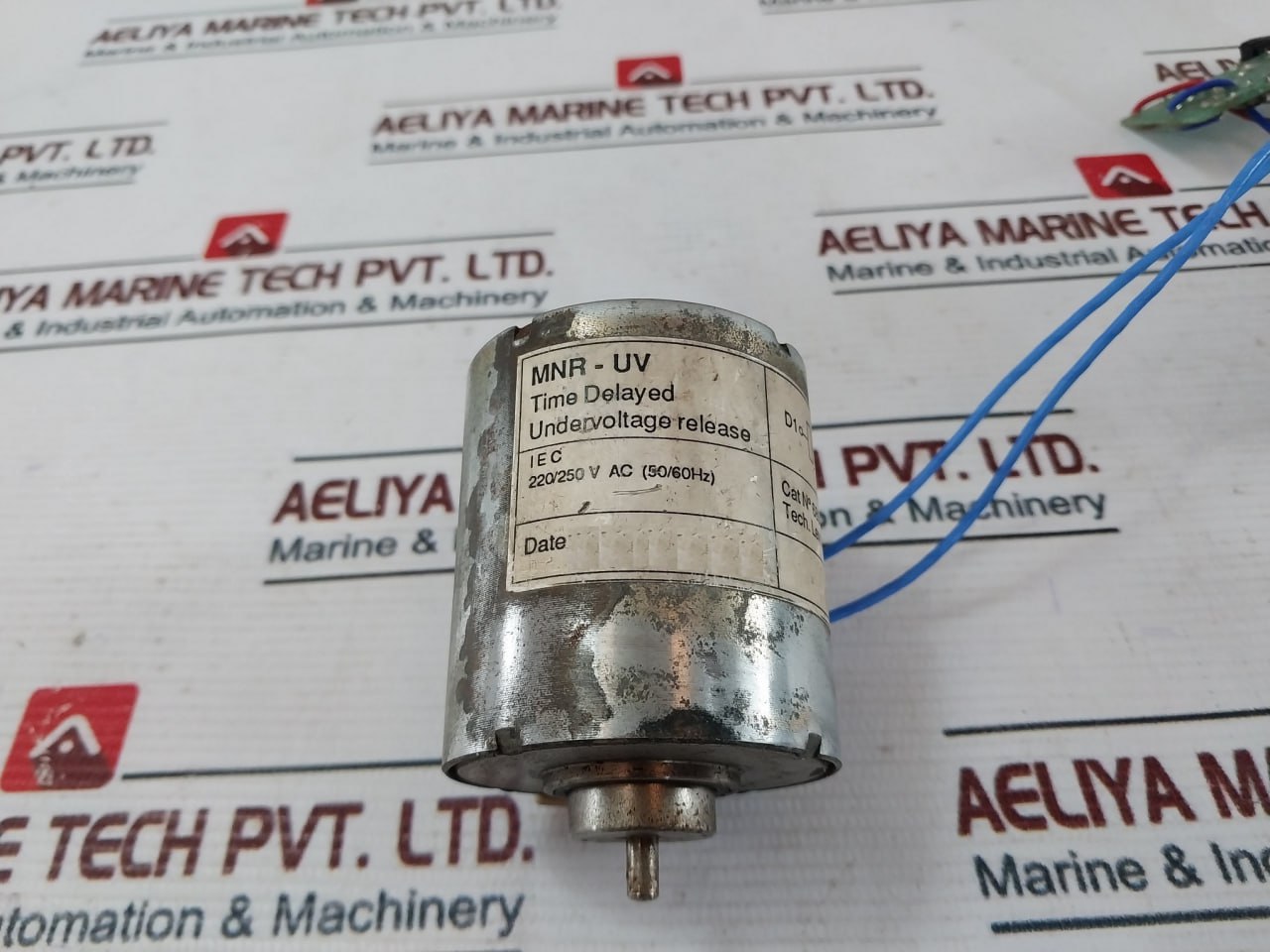 Merlin Gerin/Schneider Electric Mnr-uv 685692 Time Delayed Undervoltage Release