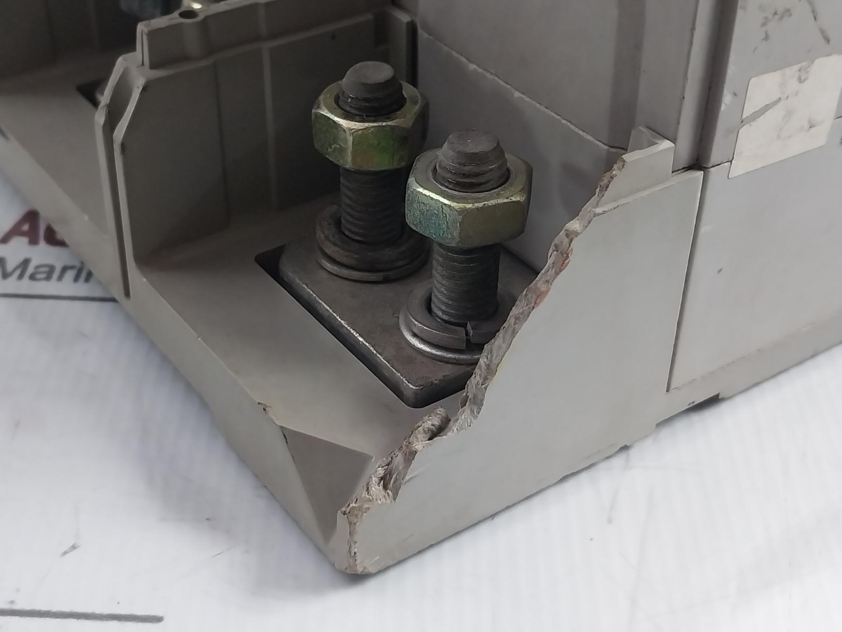 Schneider Electric Ns800 H Circuit Breaker Micrologic 2.0 800V 8Kv 50/60Hz