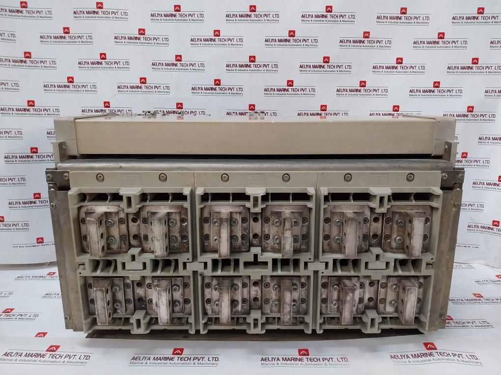 Schneider Electric Nw50 H1 Masterpact Circuit Breaker Micrologic 5.0A 200-240 Va