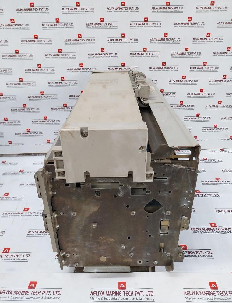 Schneider Electric Nw50 H1 Masterpact Circuit Breaker Micrologic 5.0A 200-240 Va