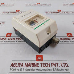 Schneider Electric Qcc920-1/1 Enclosure 50/60 Hz