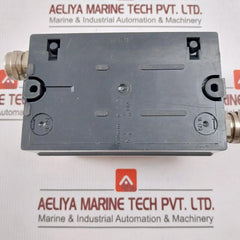Schneider Electric Qcc920-1/1 Enclosure 50/60 Hz