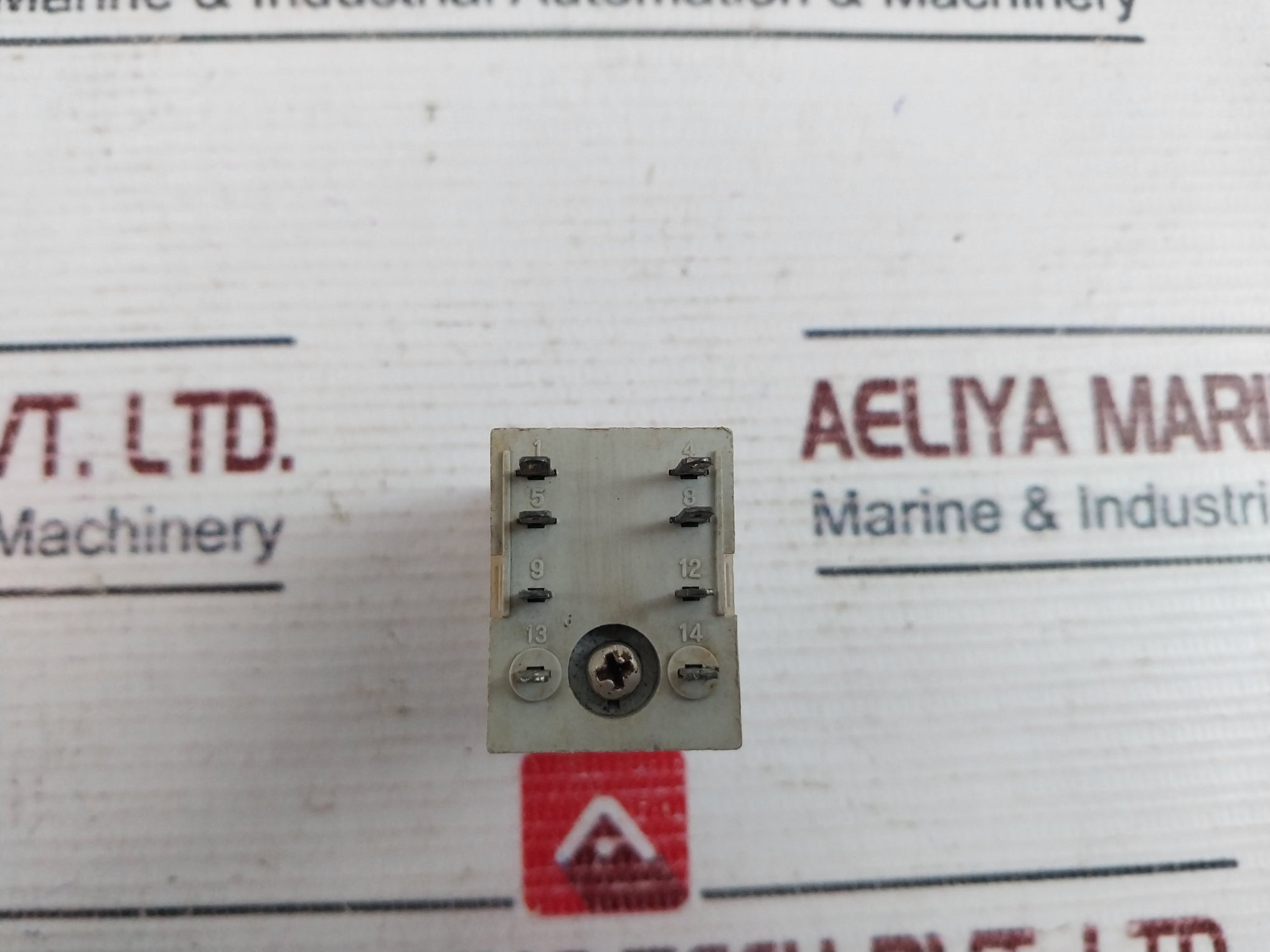 Schneider Electric RXM2LB2P7 Miniature Plug Relay 5A 250VAC