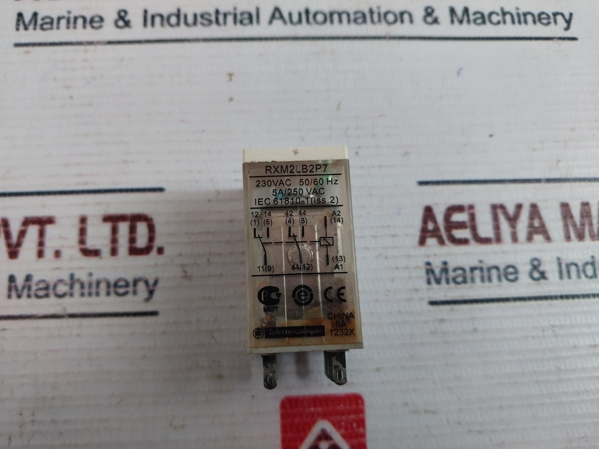 Schneider Electric RXM2LB2P7 Miniature Plug Relay 5A 250VAC