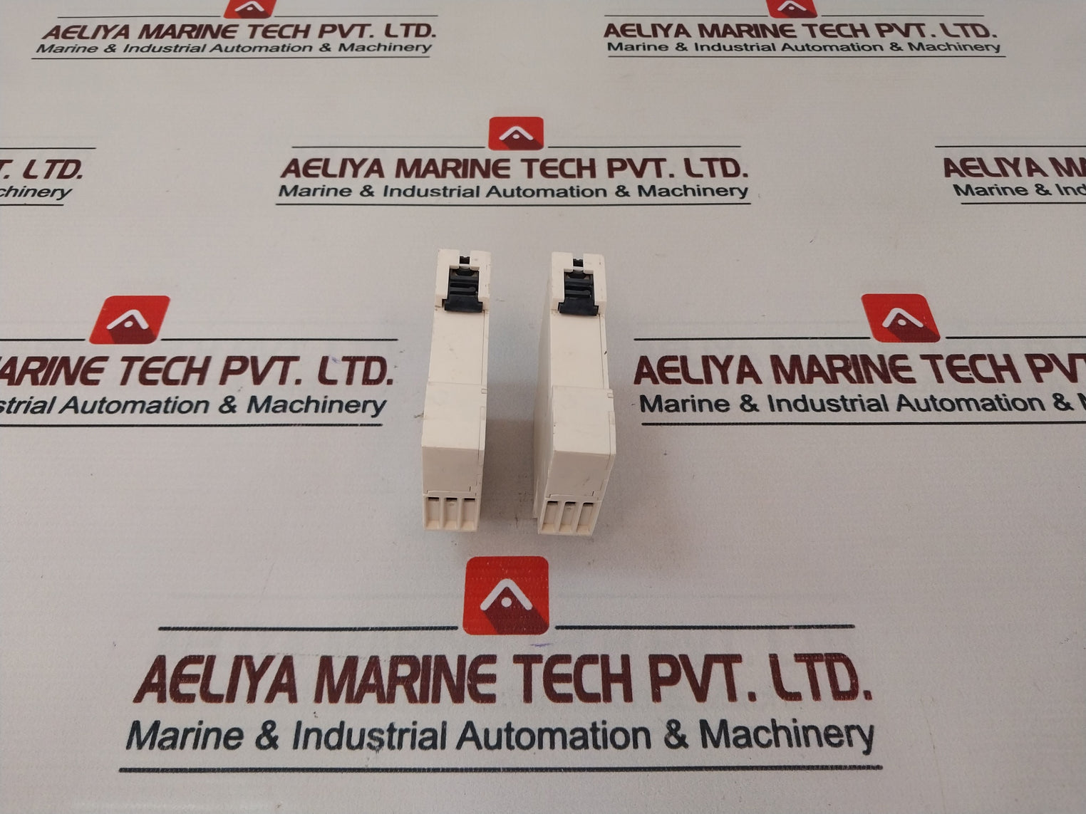 Schneider Electric Telemecanique Re11Ramu Time Delay Relay 24V-240V Ac