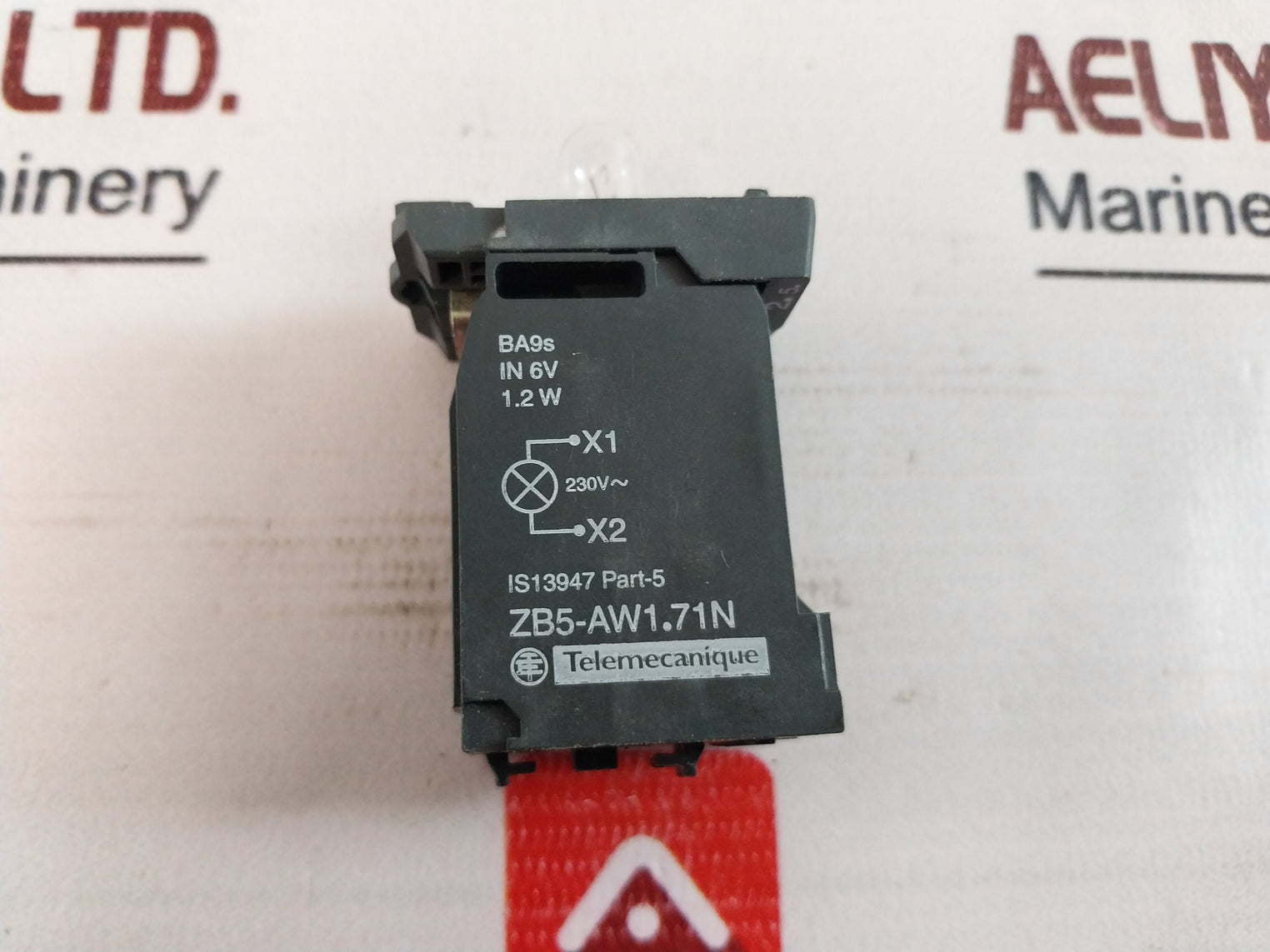 Schneider Electric XB5 AW1171N White Light Illuminated Push Button Switch