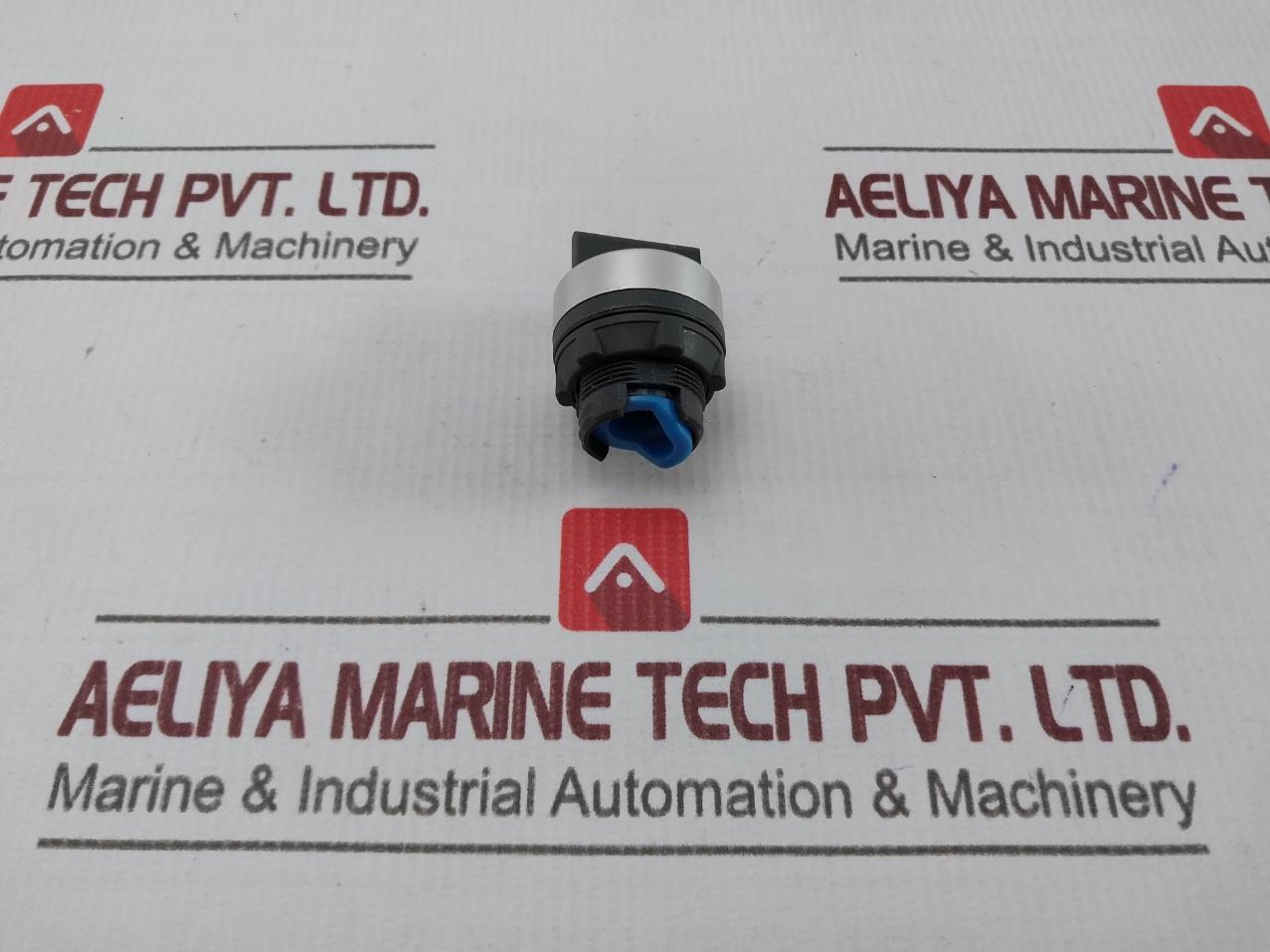 Schneider Electric Xa2Ed33 Complete Selector Switch 240V-3A