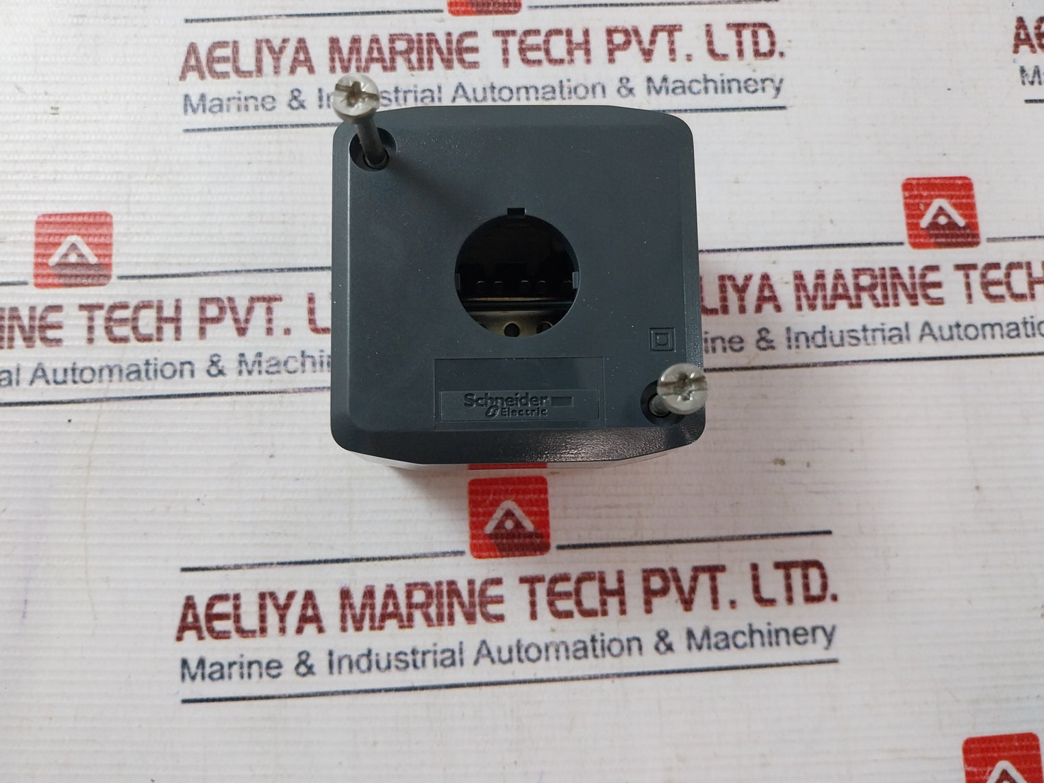 Schneider Electric Xald01 Control Box 1 Hole Ip66