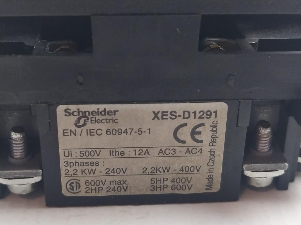 Schneider Electric Xes-d1291 Contact Block 3Phase 12A/500V
