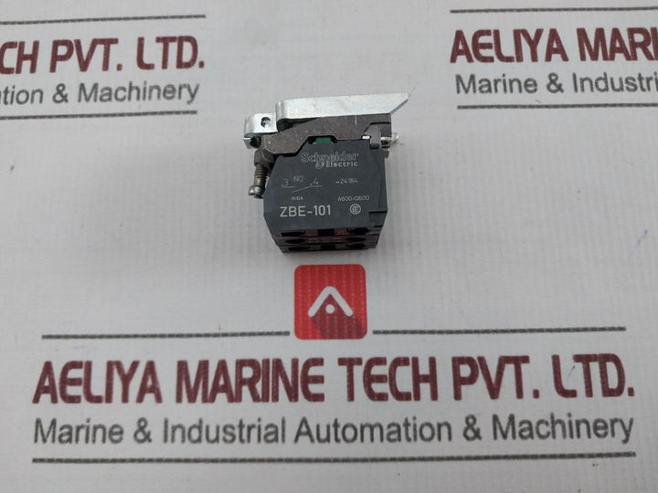 Schneider Electric Zb4Bw0M15 Contact Assembly And Light Block L24