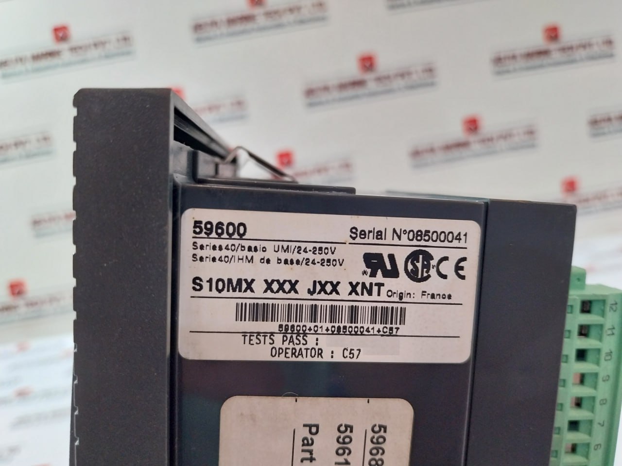 Schneider Electric Sep7T42114R Series40/Basic Base Unit Umi/24-250V