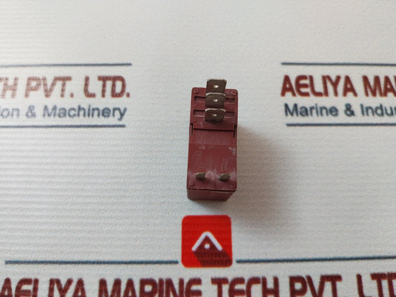 Schrack 0430 16 0703 04 Heating Element Relay 16A 250Vac