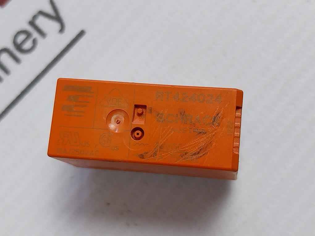 Schrack 16A Power Relay With Socket Rt78726 250Vac