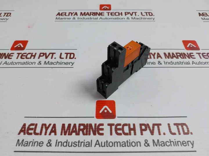 Schrack 16A Power Relay With Socket Rt78726 250Vac