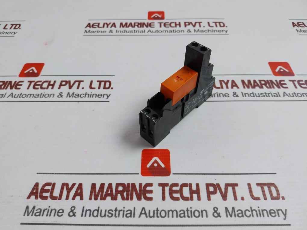 Schrack 16A Power Relay With Socket Rt78726 250Vac