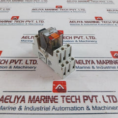 Schrack Pt380730 Relay With Socket Gzt3