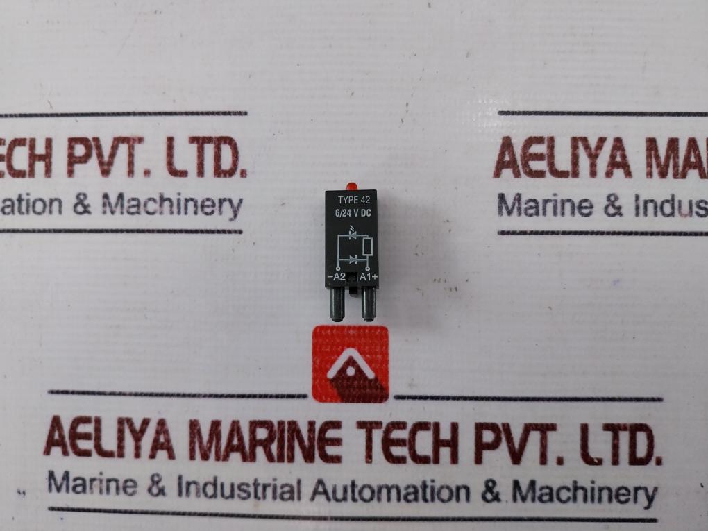 Schrack PT530024 Relay With Socket