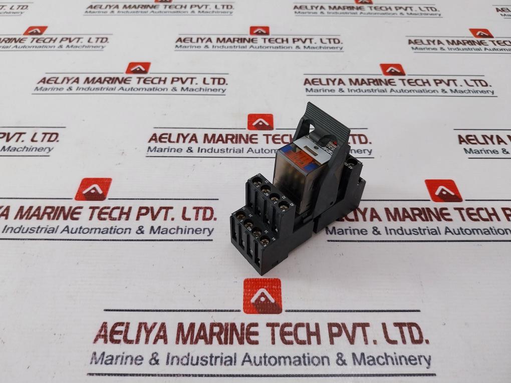 Schrack PT530024 Relay With Socket