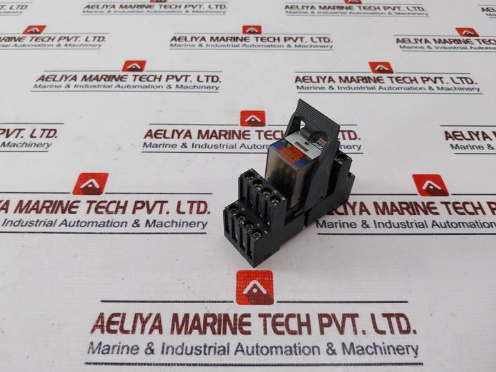 Schrack PT530024 Relay With Socket