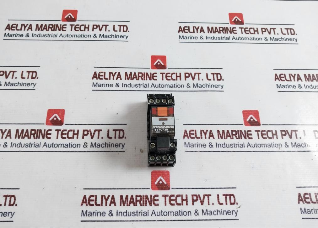 Schrack Pt570730 Miniature Relay With Socket 6a 250v