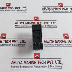 Schrack Pt570730 Miniature Relay With Socket 6a 250v