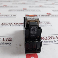Schrack Pt570730 Miniature Relay With Socket 6a 250v