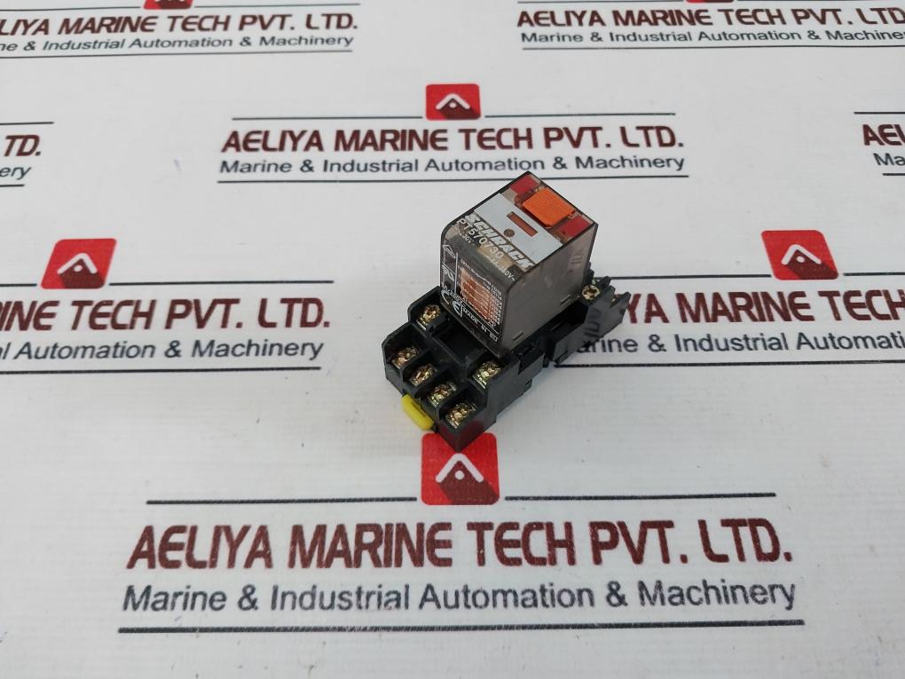 Schrack PT570730 Plug-In Relay With Base SZX-SMF