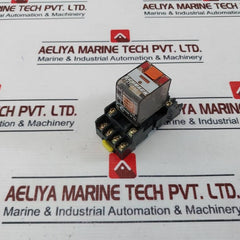 Schrack PT570730 Plug-In Relay With Base SZX-SMF
