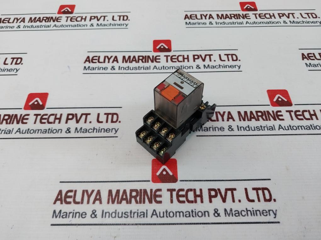 Schrack PT570730 Plug-In Relay With Base SZX-SMF