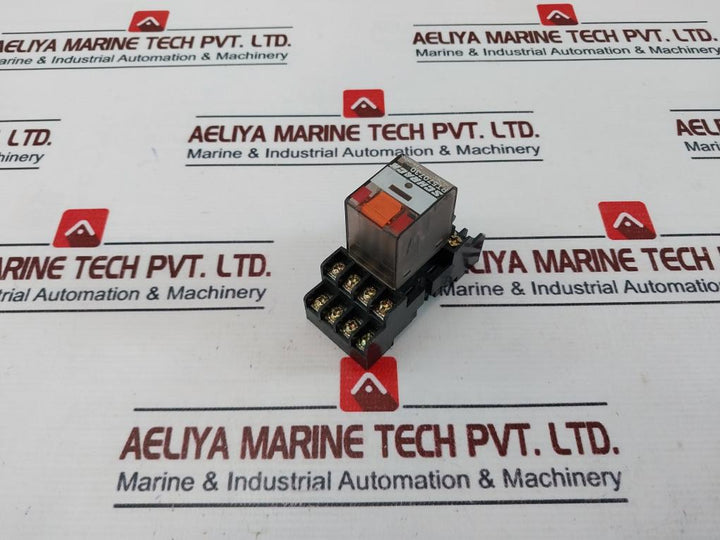 Schrack PT570730 Plug-In Relay With Base SZX-SMF