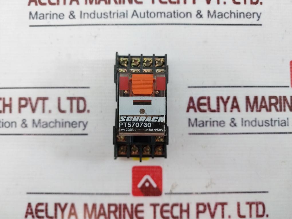 Schrack Pt570730 Plug-in Relay With Base Szx-smf