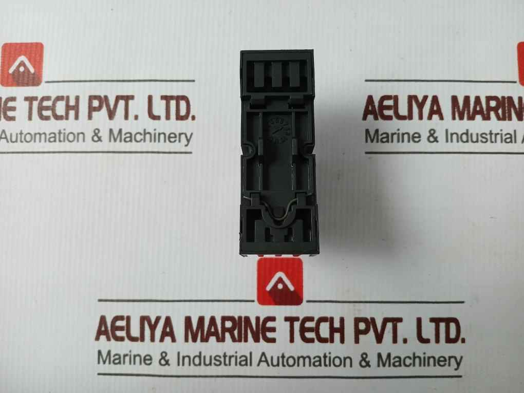 Schrack Pt570730 Plug In Relay 230V 6A