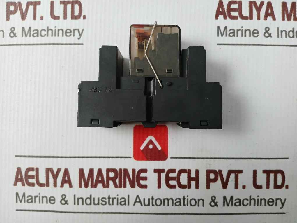 Schrack Pt570730 Plug In Relay 230V 6A