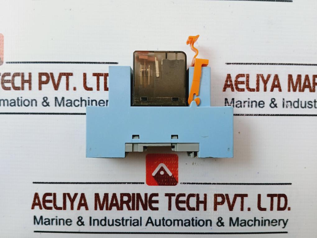 Schrack Pt570730 Power Relay With Socket 6A