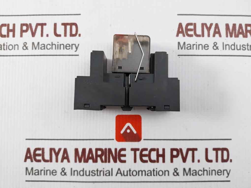 Schrack Pt570730 Power Relay With Socket 6A/250Vac