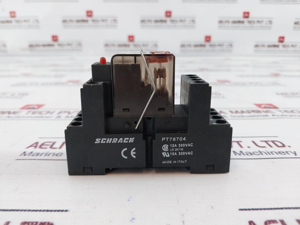 Schrack Pt78704 Relay With Base