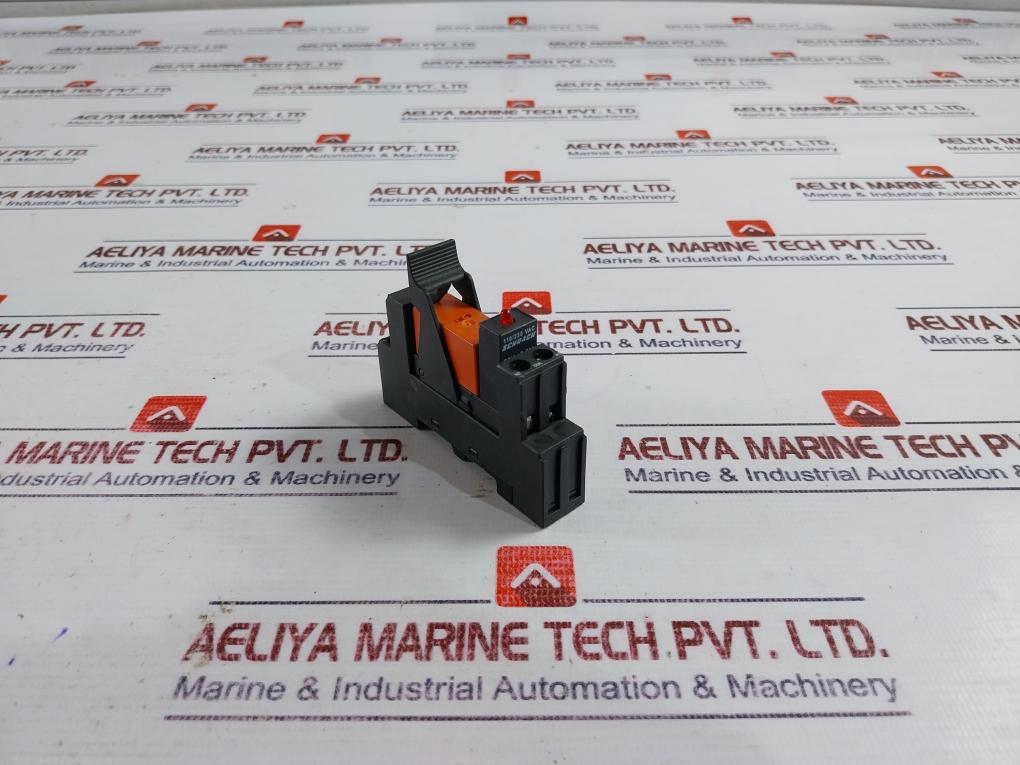 Schrack Rt 78624 Relay Socket 12A 300Vac, 10A 300Vac, 110/230 Vac