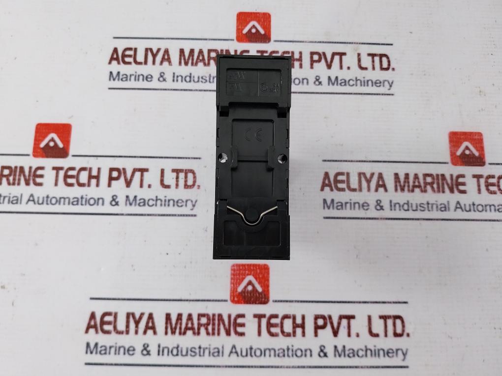 Schrack Zt570R24 Mini Relay With Base Zg 78700