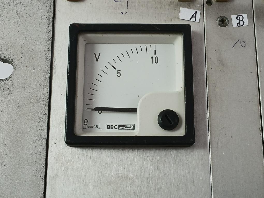 Schroff 31061-038 Torsionmeter System Unit 0-10V 220V 240V 0,8A 48-62 Hz