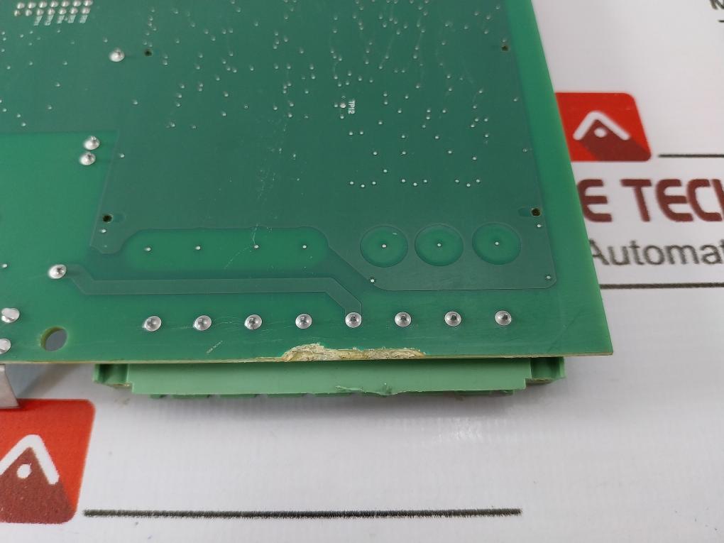 Schweitzer Engineering Laboratories 070-1523 Component Sel-9735L73 Rev C